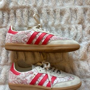 Adidas Women's Red/Pink and White Lace Sneakers